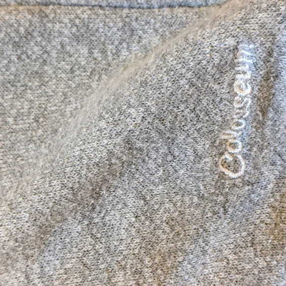 Top - Picture 4 of 5